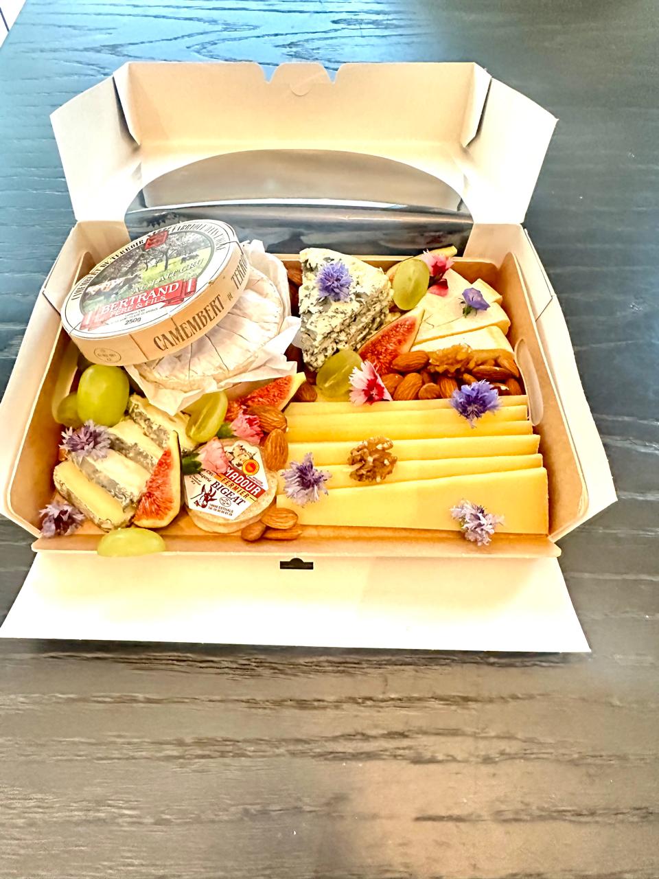 Cheese Platter 12 pax (Delivery Only) by Cuisine Crew