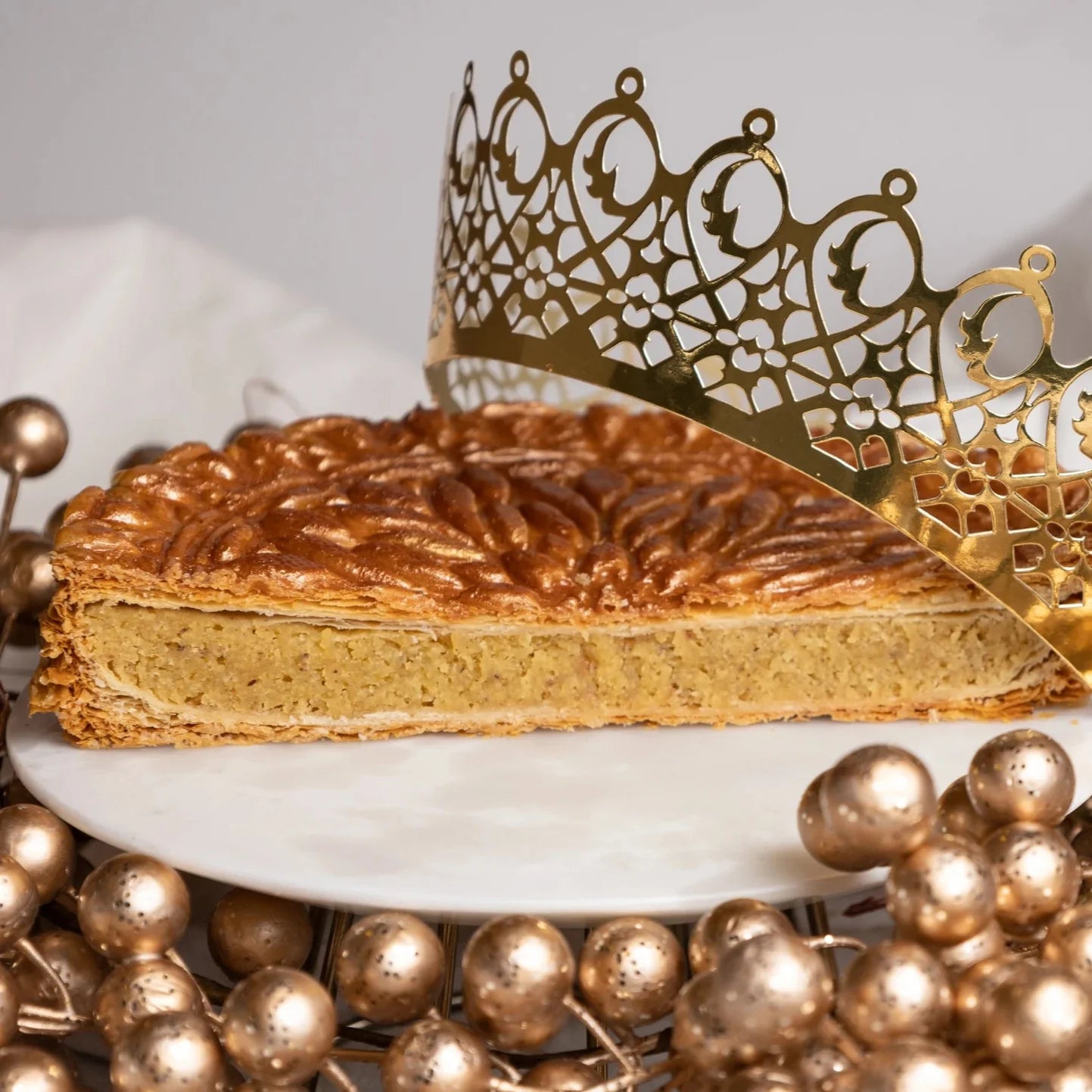 Queen Galette by Ines Chatti